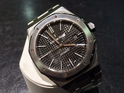 AUDEMARS PIGUET オーデマ・ピゲ ロイヤルオーク 15400ST.OO.1220ST.01