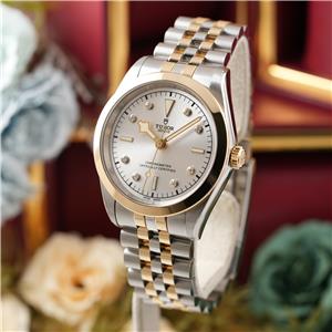 とらさん 新品)TUDOR チューダー ブラックベイ ワン 41 M79683-0007（商品ID