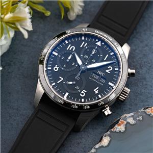 IWC インターナショナルウォッチカンパニー パイロットウォッチ パフォーマンス クロノグラフ 41 AMG IW388305 メイン