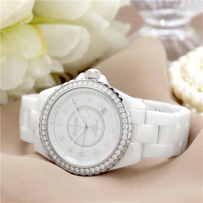 J12 ダイヤモンドベゼル, 12.1, 38mm ブラック | CHANEL シャネル