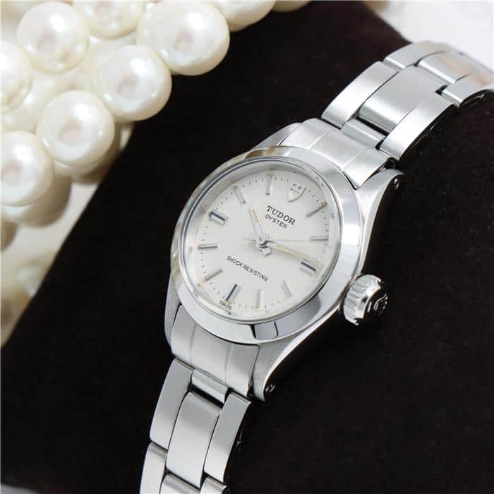 TUDOR. チューダー92400 Lady 自動巻きOH済み