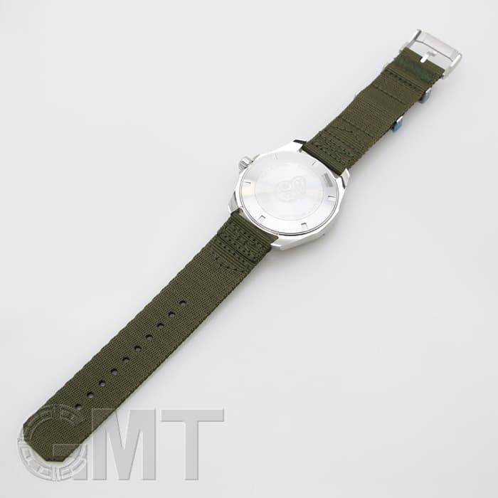 【OH・外装研磨済】TAG HEUER アクアレーサー WAY101E カーキ 新品)TAG HEUER タグ・ホイヤー アクアレーサー 300M WAY101E.FC8222