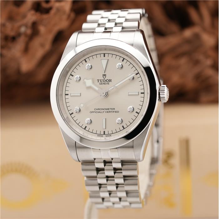 新品)TUDOR チューダー ブラックベイ ワン 41 M79680-0006（商品ID