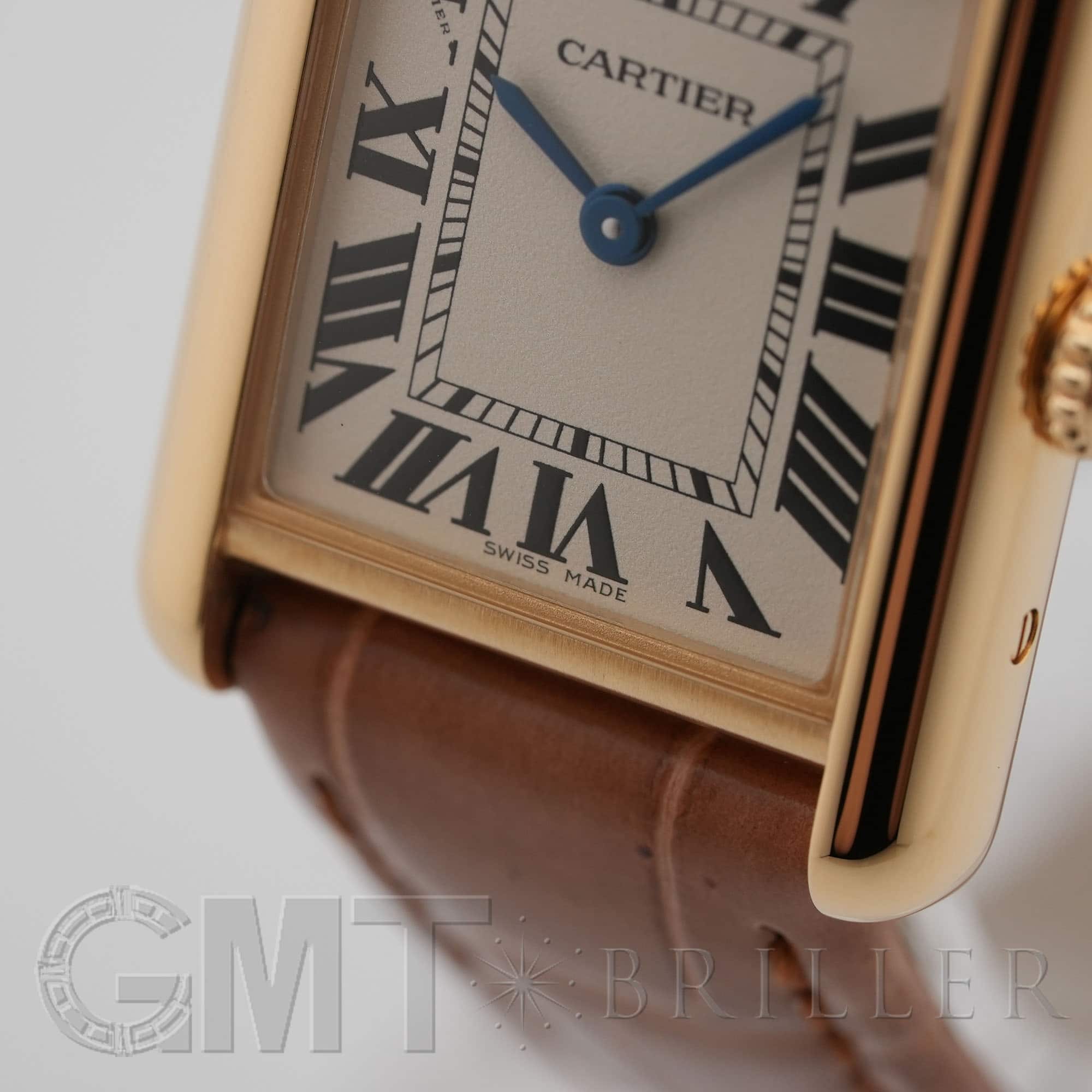 CARTIER The Tank Watch カルティエタンク ウォッチ タンク ルイ カルティエ」ウォッチは、昨年のミニ戦略から一転、ラージ