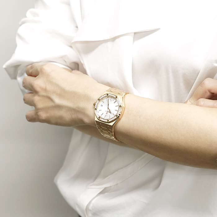 未使用)AUDEMARS PIGUET オーデマ・ピゲ ロイヤルオーク 77351OR.ZZ