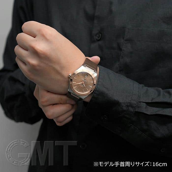 オメガ　
スピードマスター　プロフェショナル コンステレーション マスタークロノメーター 39MM 131.13.39.20.06.001