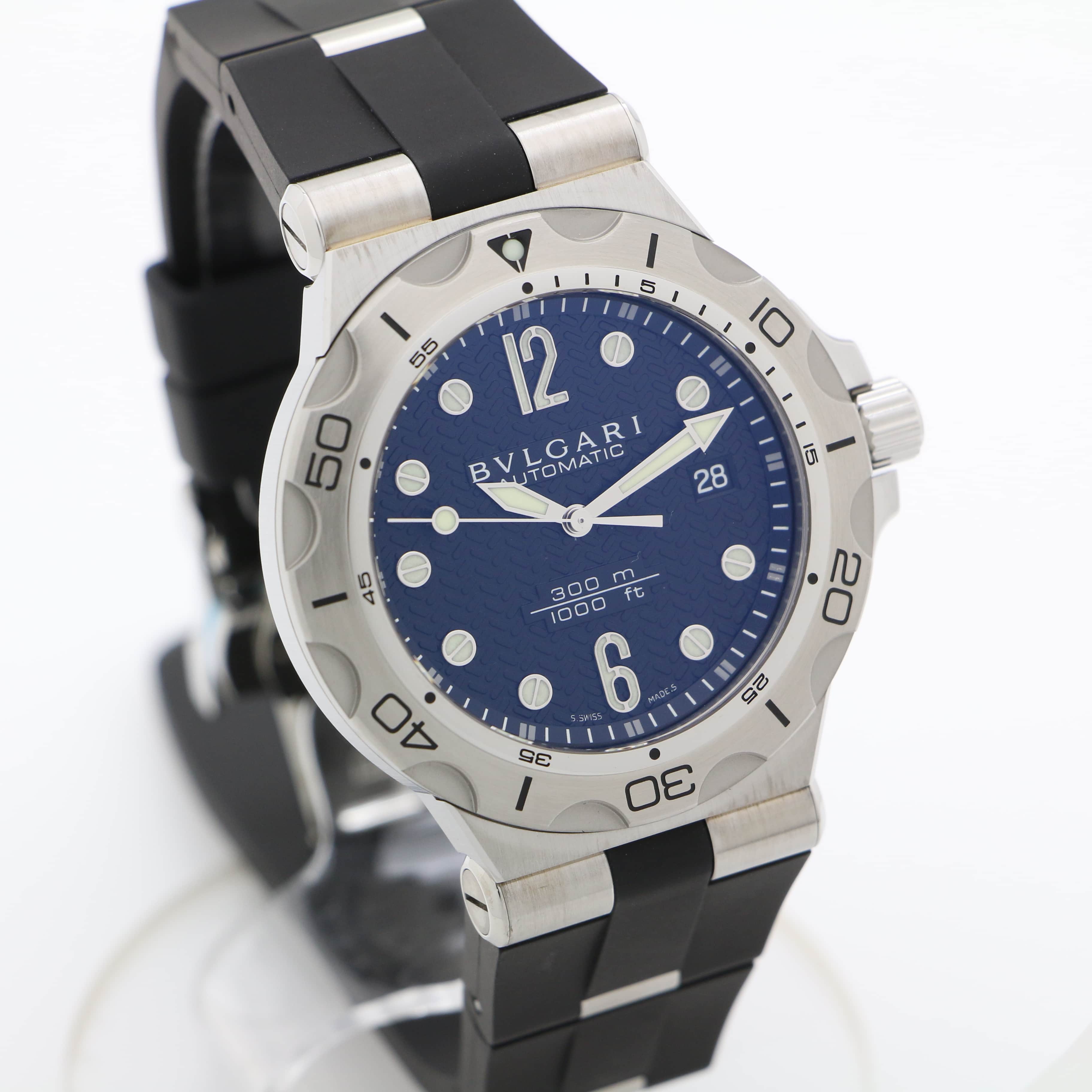 新品)BVLGARI ブルガリ ディアゴノ プロフェッショナル ブラック 新品)BVLGARI ブルガリ ディアゴノ プロフェッショナル ブラック
