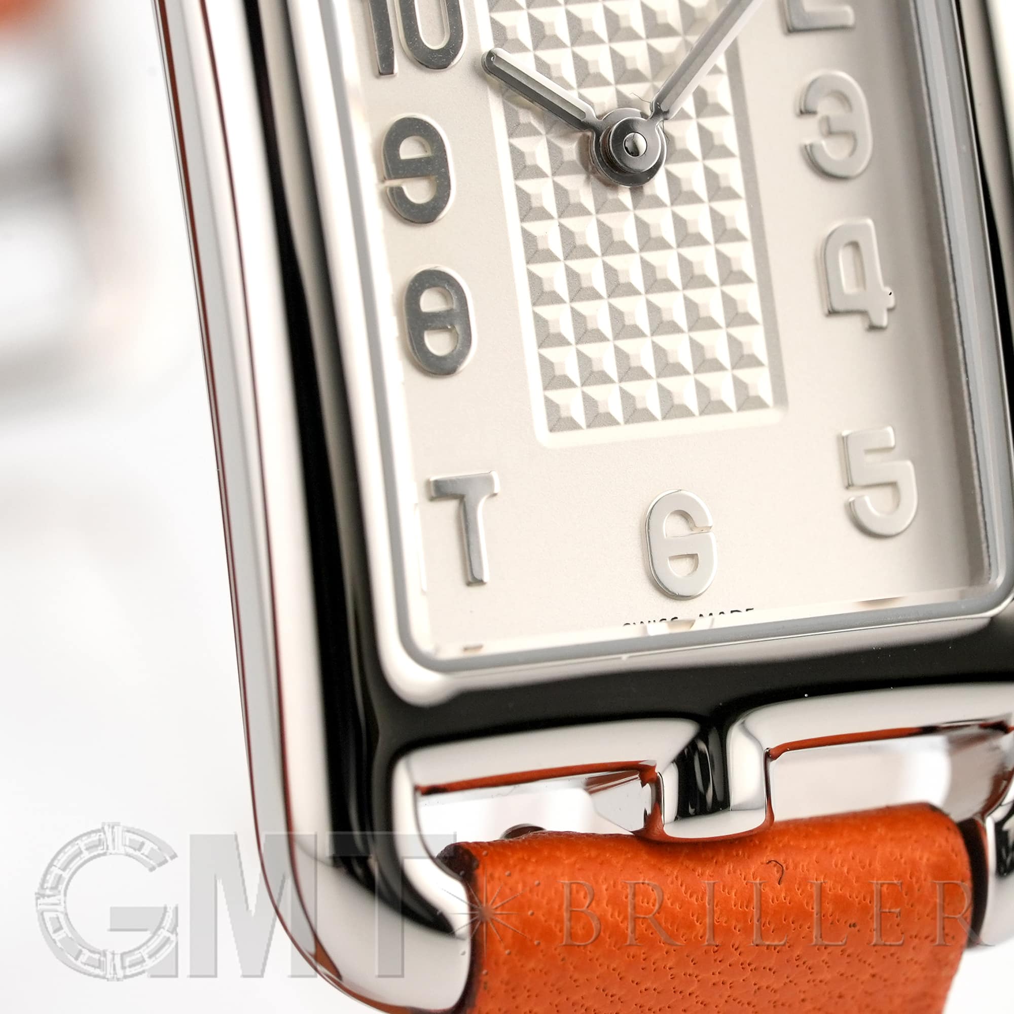 HERMES エルメス ウォッチ ナンタケット Wトゥール 時計 NA2.210 腕時計
 ステンレススチール SS ホワイト クオーツ レディース【中古】 中古)HERMES エルメス ナンタケット ドゥブルトゥール オレンジ NA2