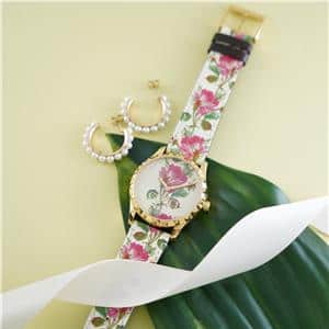 新品)GUCCI グッチ Gタイムレス YA1264084 フラワー ホワイト（商品ID