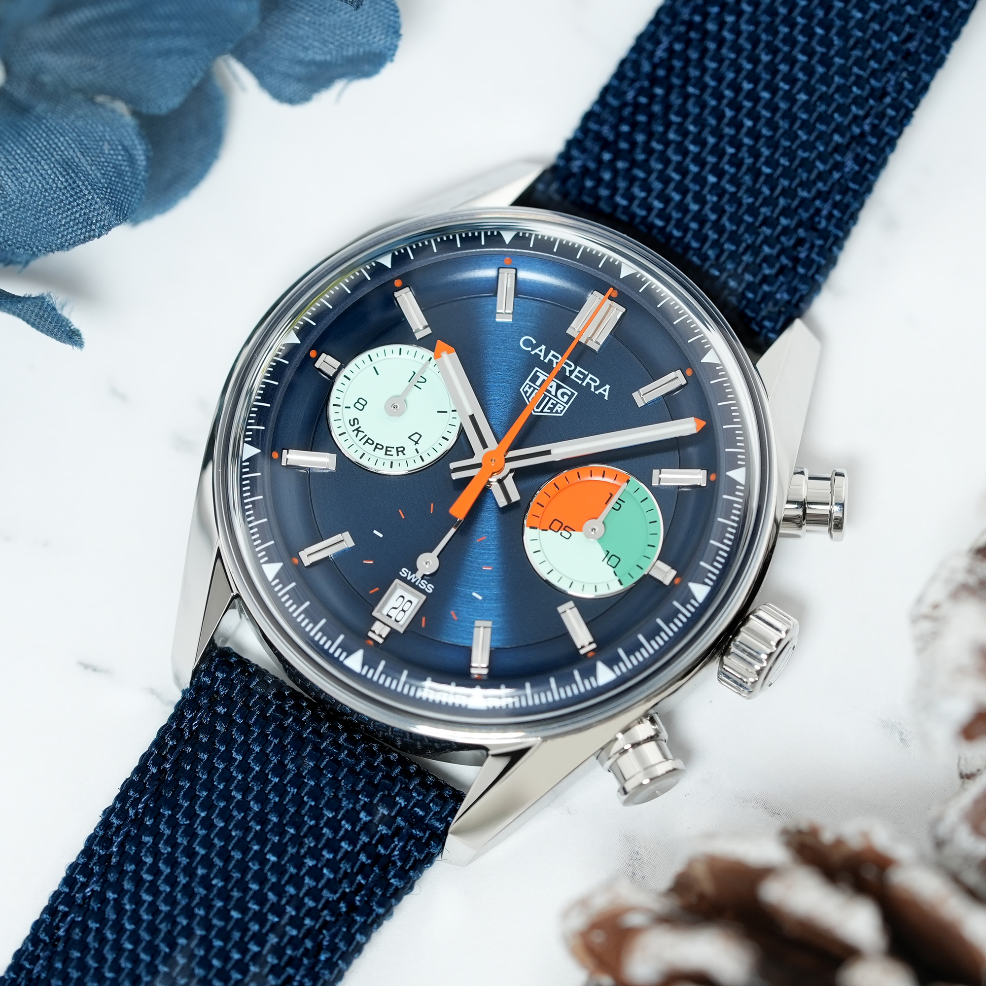 新品)TAG HEUER タグ・ホイヤー カレラ スキッパー CBS2213.FN6002
