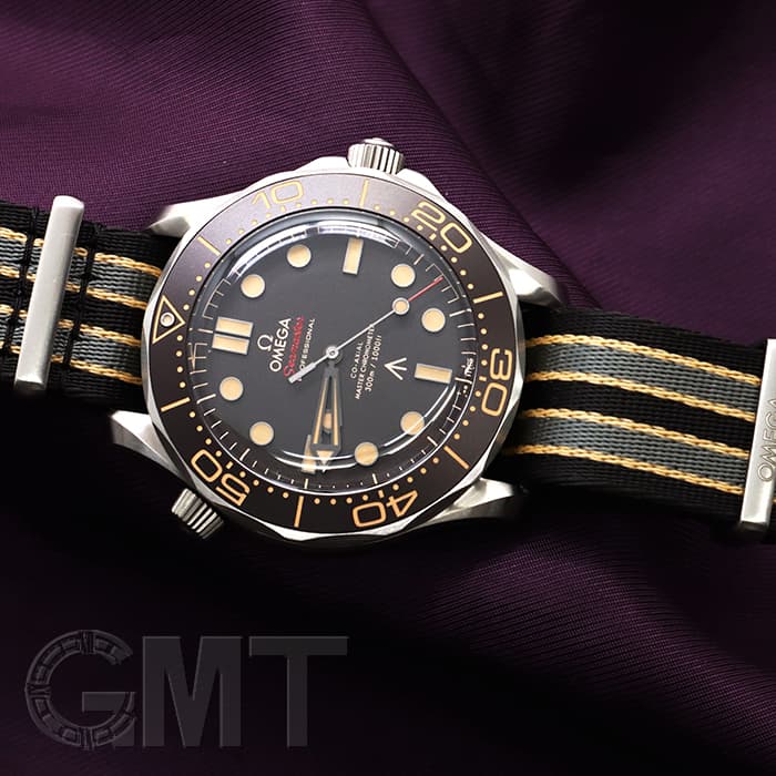 新品)OMEGA オメガ シーマスター ダイバー300M マスタークロノメーター