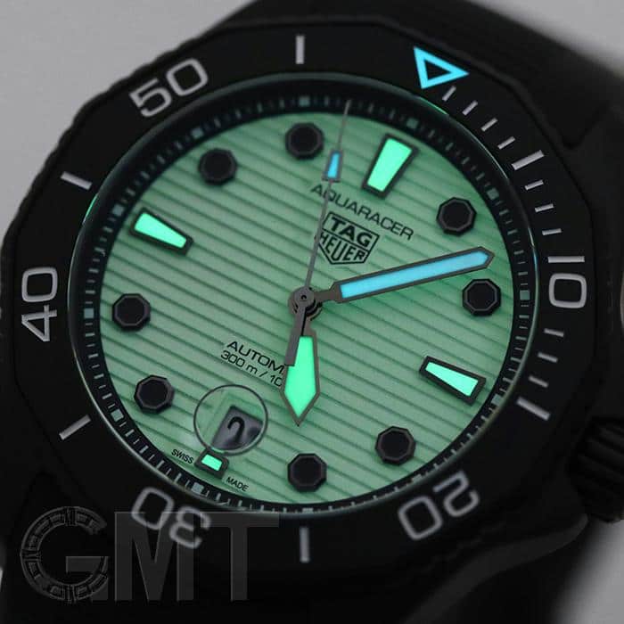 新品)TAG HEUER タグ・ホイヤー アクアレーサー プロフェッショナル300