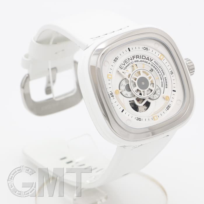 174 FENDI 時計　メンズ　スモールセコンド　ホワイト　レクタンギュラー 174 FENDI 時計 メンズ スモールセコンド ホワイト レクタンギュラー