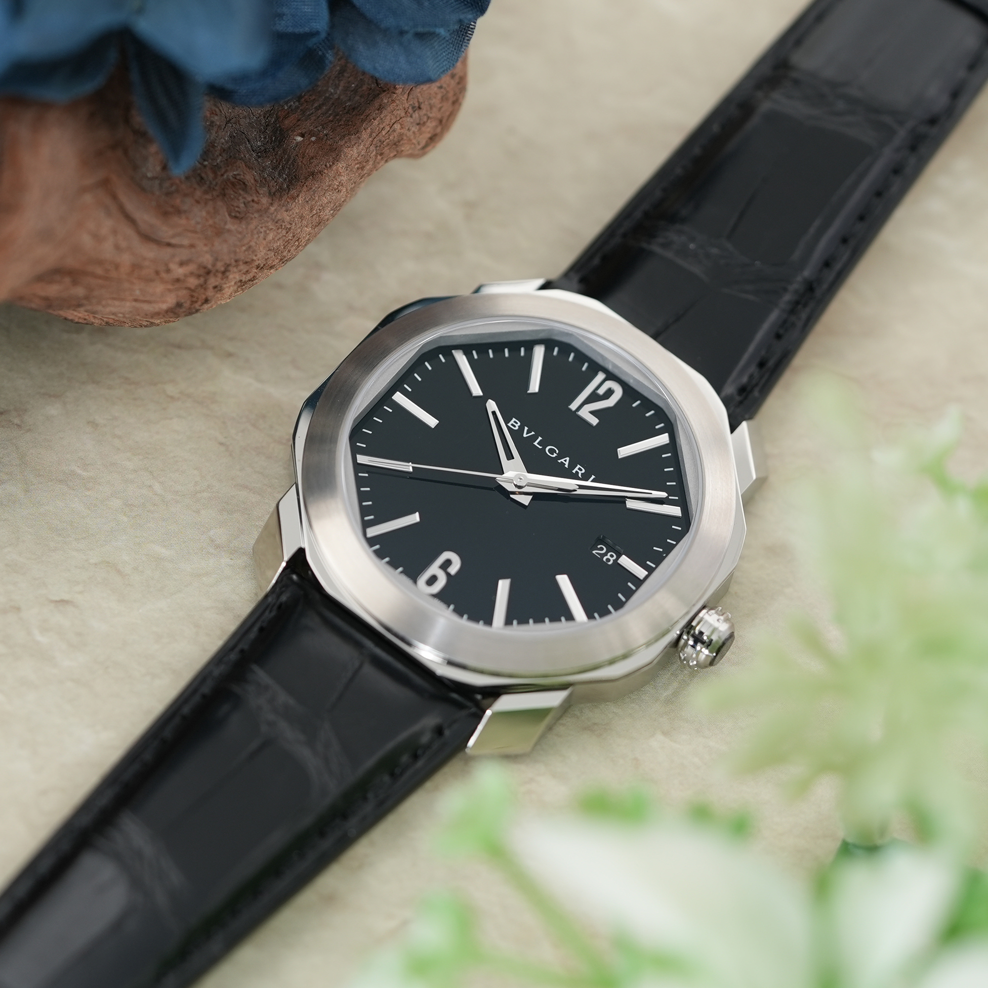 新品)BVLGARI ブルガリ オクト ローマ ブラック 103084 OC41BSLD（商品