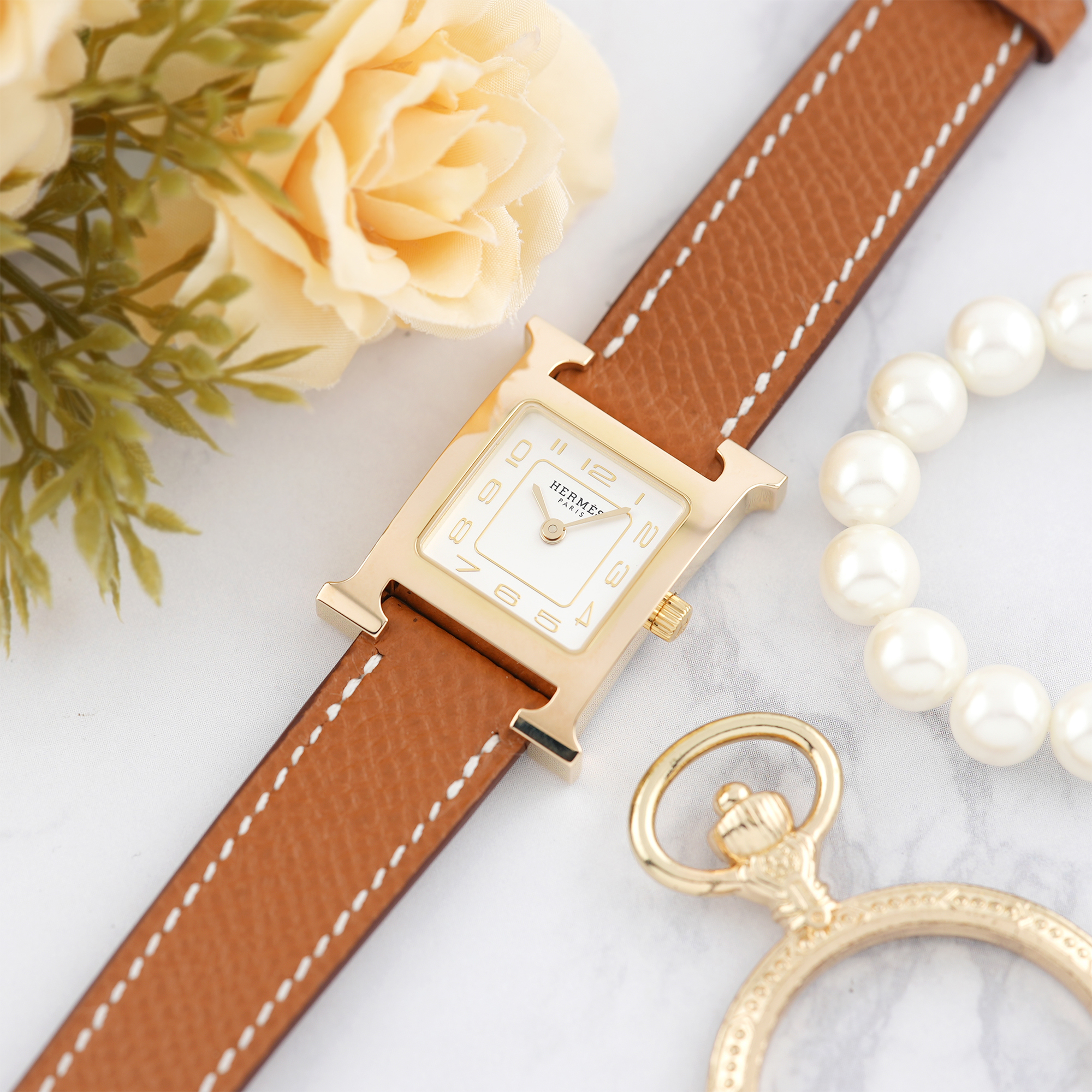 新品)HERMES エルメス Hウォッチ 30mm ミディアム ゴールド・チェス