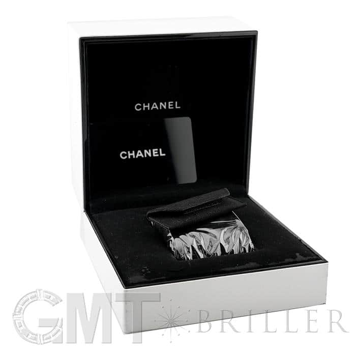 CHANEL シャネル　ジュエリーボックス　ノベルティ　ホワイト CHANEL シャネルジュエリーボックスノベルティホワイト