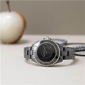 CHANEL シャネル J12 ファントム H6346 ブラックセラミック 33mm【世界1200本限定】 メイン