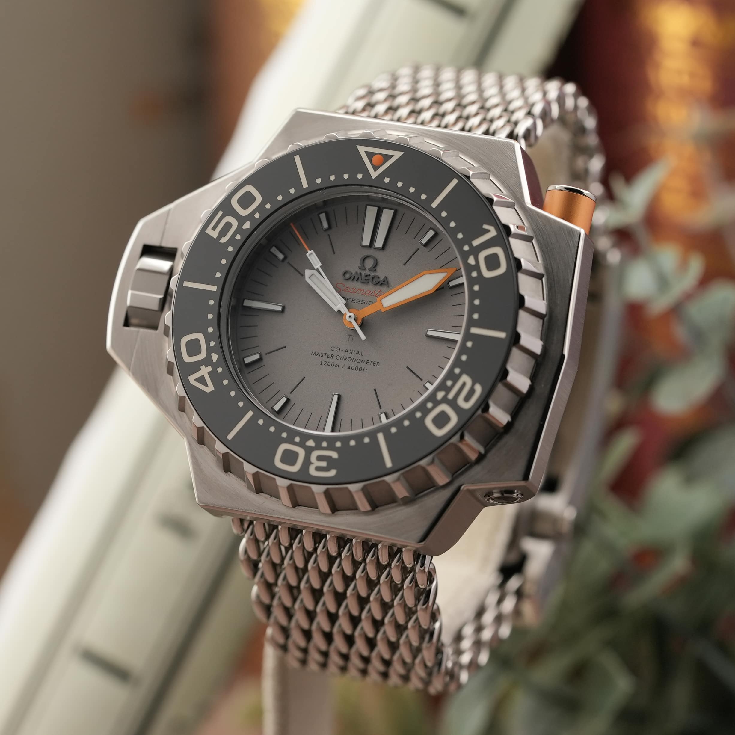 新品 非売品 OMEGA オメガ ルーペ 中古)OMEGA オメガ シーマスター プロプロフ 1200m 227.90.55.21