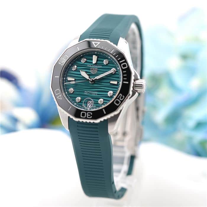 新品)TAG HEUER タグ・ホイヤー アクアレーサー プロフェッショナル300