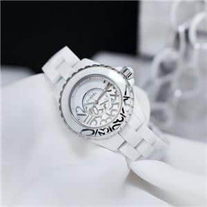 CHANEL シャネル J12 グラフィティ ホワイト 33mm H5239【世界限定1200本】 メイン
