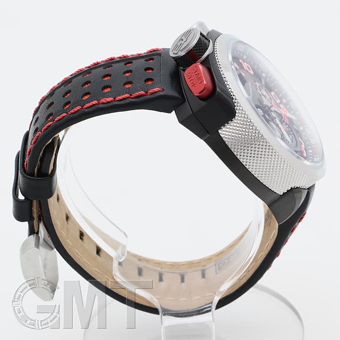新品)BOMBERG ボンバーグ BOLT-68 クォーツ クロノグラフ