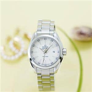 OMEGA オメガ シーマスター アクアテラ レディース クォーツ 30ｍｍ  231.10.30.60.02.001 シルバータペストリー メイン