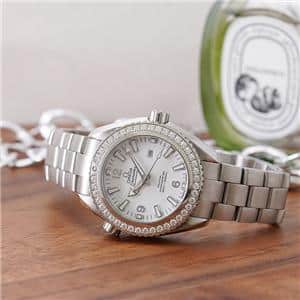 OMEGA オメガ シーマスター プラネットオーシャン 37.5ｍｍ ホワイト ベゼルダイヤ 232.15.38.20.04.001 メイン