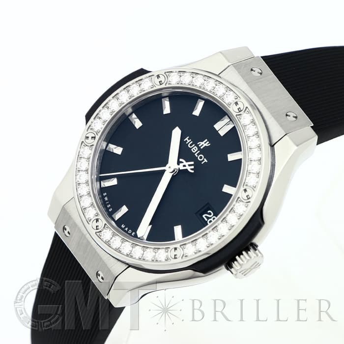 ウブロクラシックフュージョン ダイヤモンド581.CM.1171.LR.1104 クラシック・フュージョン ブラックマジック ダイヤモンド[581.CM.1171