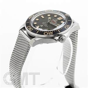 OMEGA オメガ シーマスター ダイバー300M マスタークロノメーター 007エディション 210.90.42.20.01.001