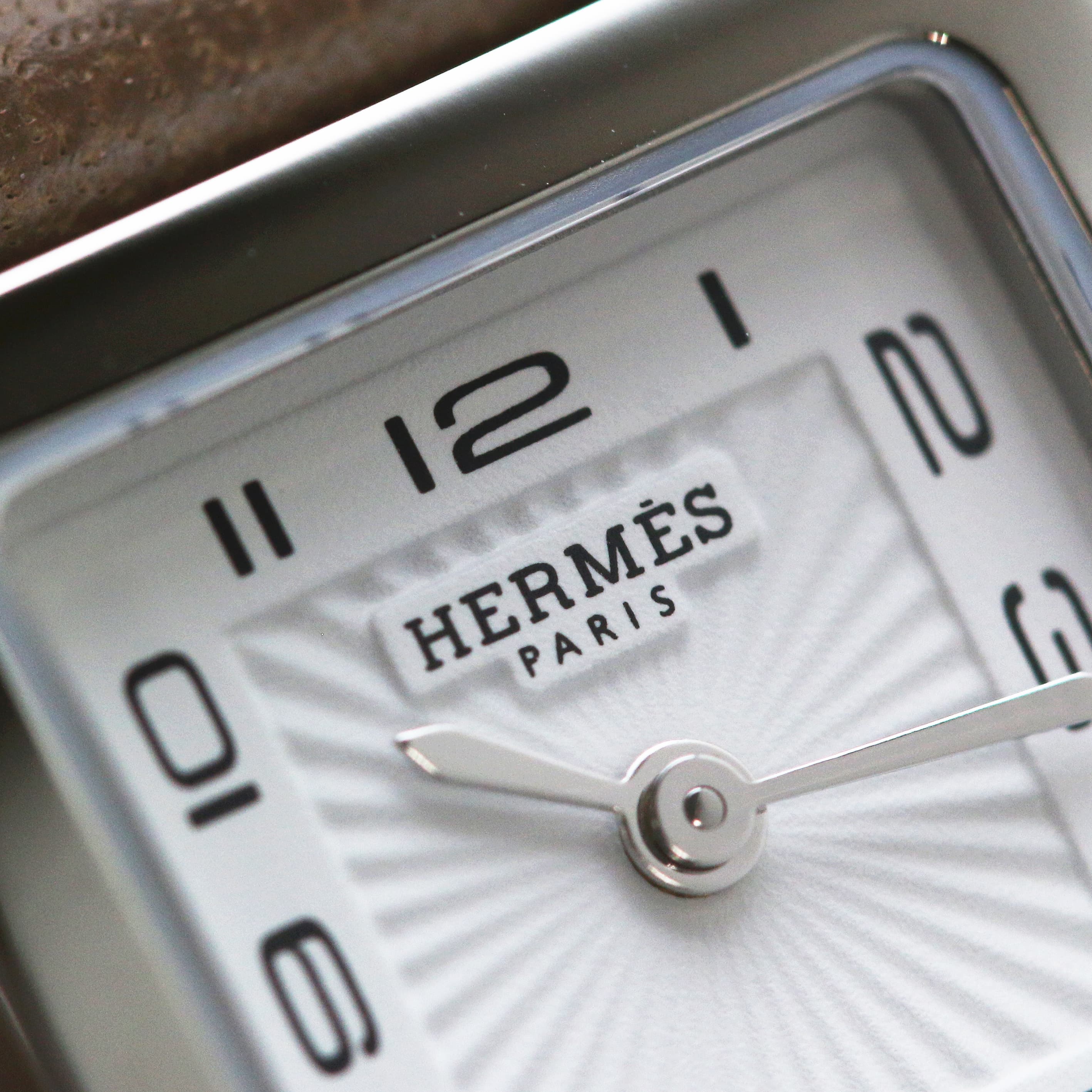 新品)HERMES エルメス Hウォッチ ミニ HH1.110.131/SW7T 039366WW00