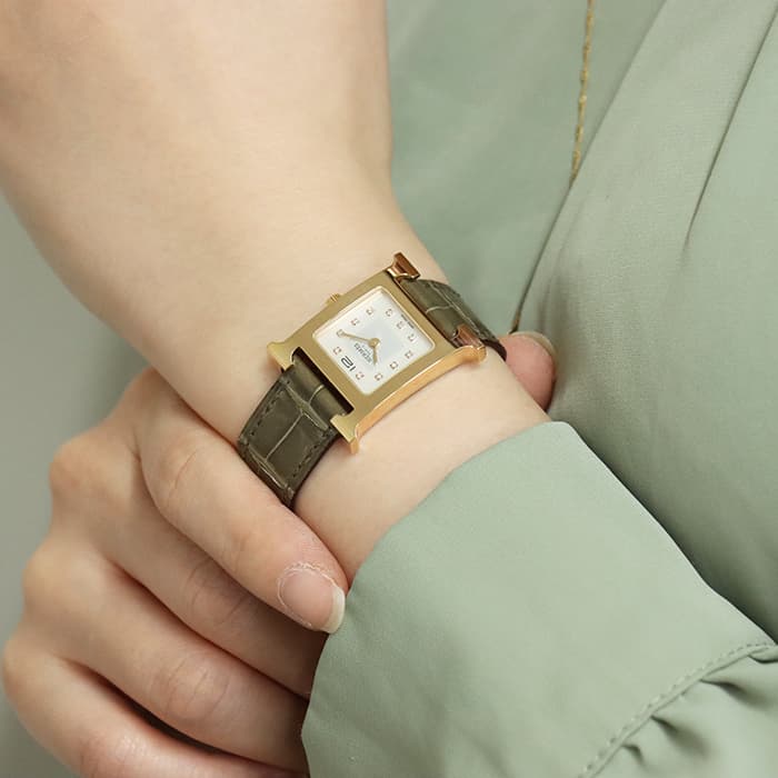 ほぼ未使用【HERMES】エルメスHウォッチ【ベトン】ローズゴールド金具 ほぼ未使用【HERMES】エルメスHウォッチ【ベトン】ローズゴールド金具