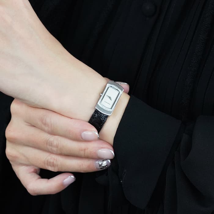 Tiffany & Co. ティファニー　エレガントなシルバー編み込み時計 中古)TIFFANY & Co. ティファニー カクテル 17127195 シルバー