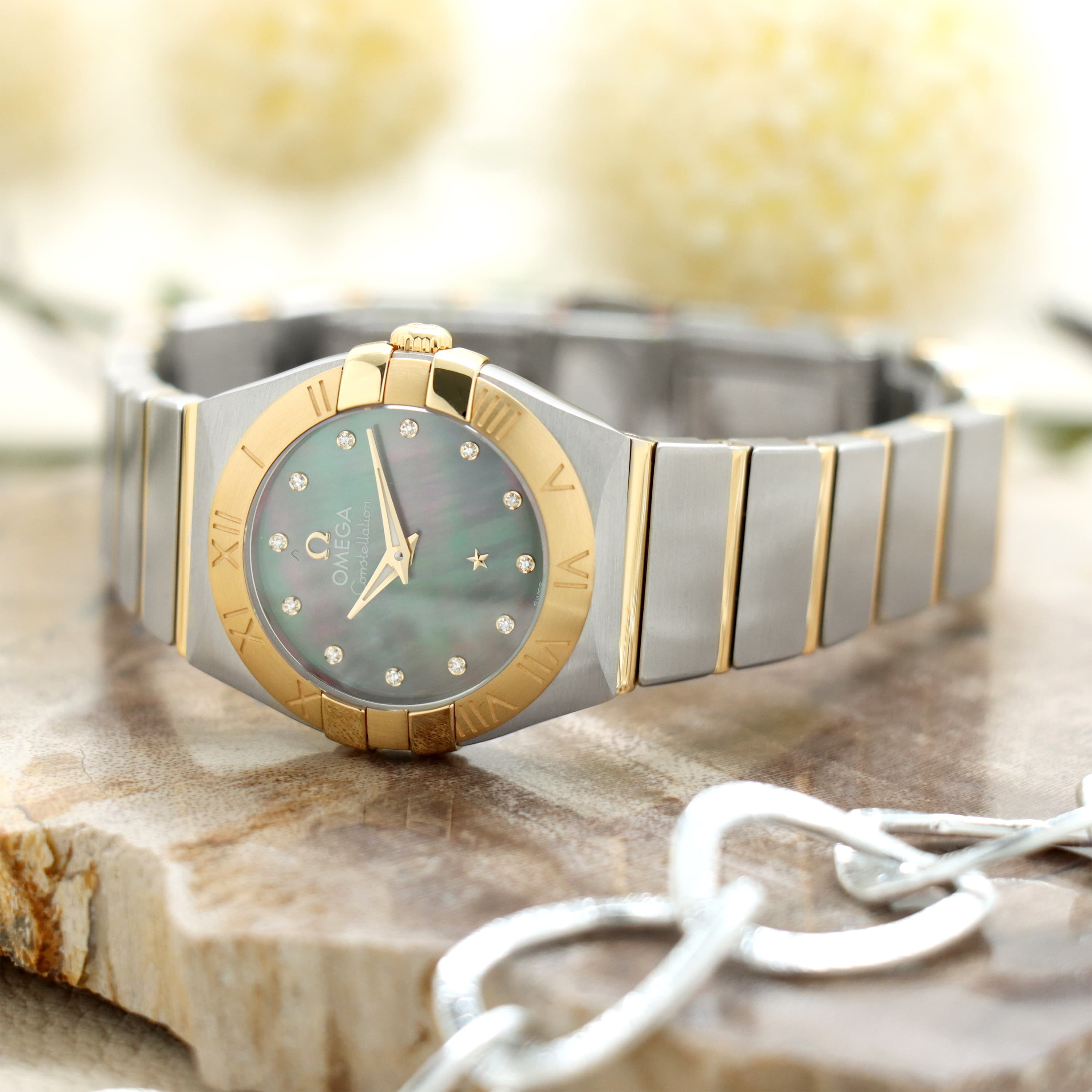 新品)OMEGA オメガ コンステレーション タヒチ クォーツ 24mm 123.20