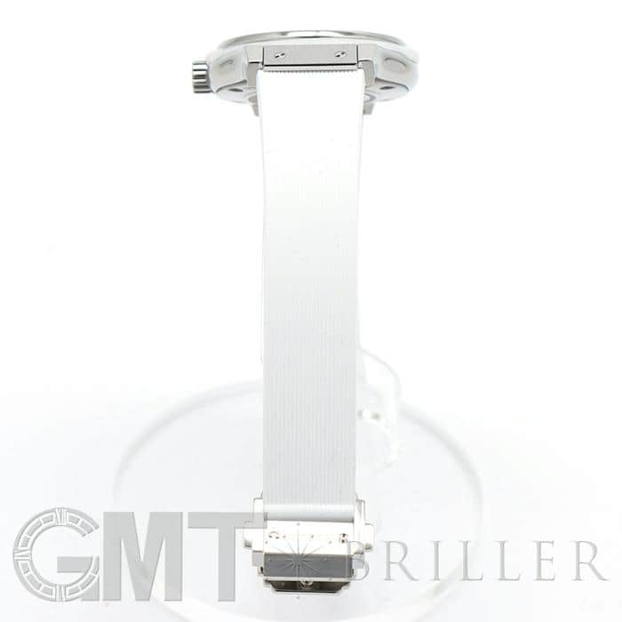 新品)HUBLOT ウブロ クラシック 581.NE.2010.RW.1204（商品ID