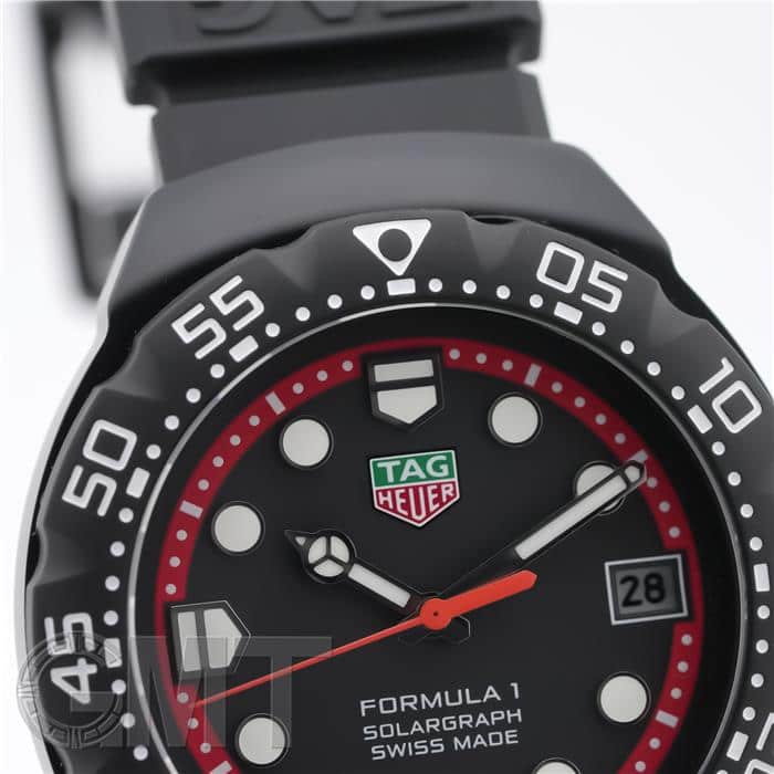 TAG-HEUER タグホワイヤー腕時計 新品)TAG HEUER タグ・ホイヤー F1 ソーラーグラフ WBY1114