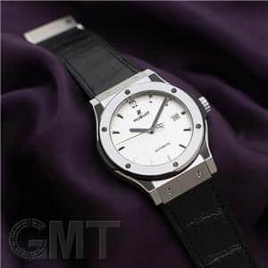 HUBLOT ウブロ クラシック フュージョン チタニウム オパーリン 42mm 542.NX.2611.LR メイン