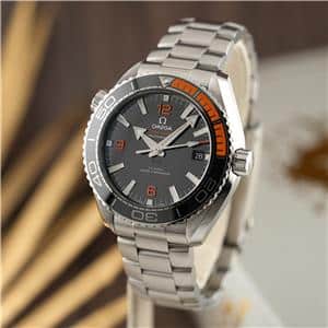 OMEGA オメガ シーマスター プラネットオーシャン 600M コーアクシャル マスター クロノメーター 215.30.44.21.01.002 メイン