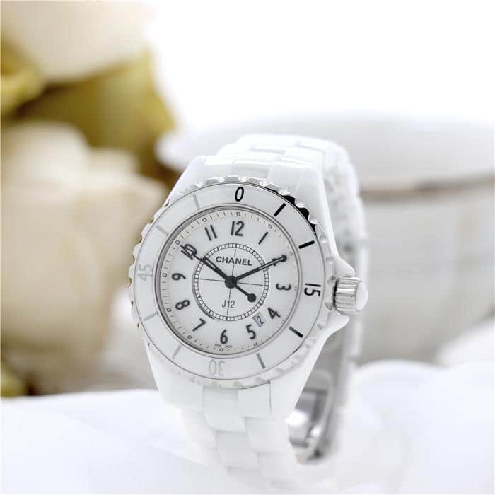 中古)CHANEL シャネル J12 H0968 ホワイトセラミック 33mm（商品ID