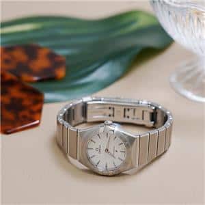 OMEGA オメガ コンステレーション マンハッタン クオーツ 28mm 131.10.28.60.02.001 メイン