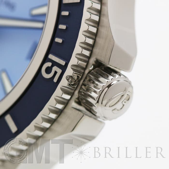 新品)BREITLING ブライトリング スーパーオーシャン 36 スカイブルー