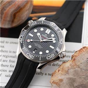 OMEGA オメガ シーマスター ダイバー 300M 210.32.42.20.01.001 メイン