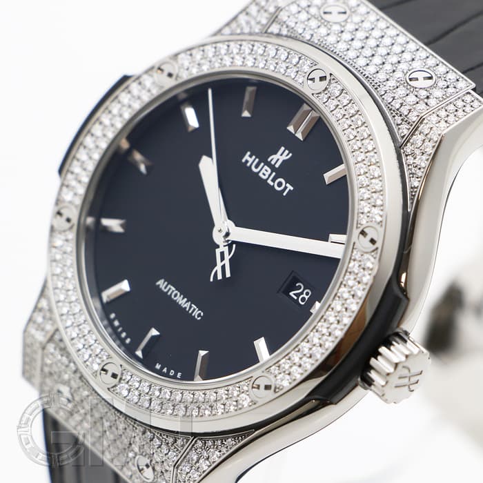 ウブロ クラシック フュージョン チタニウム パヴェ 581.NX.1171.RX.1704 クオーツ チタン レディース HUBLOT 【中古】 【時計】 新品)HUBLOT ウブロ クラシック フュージョン チタニウム ダイヤモンド