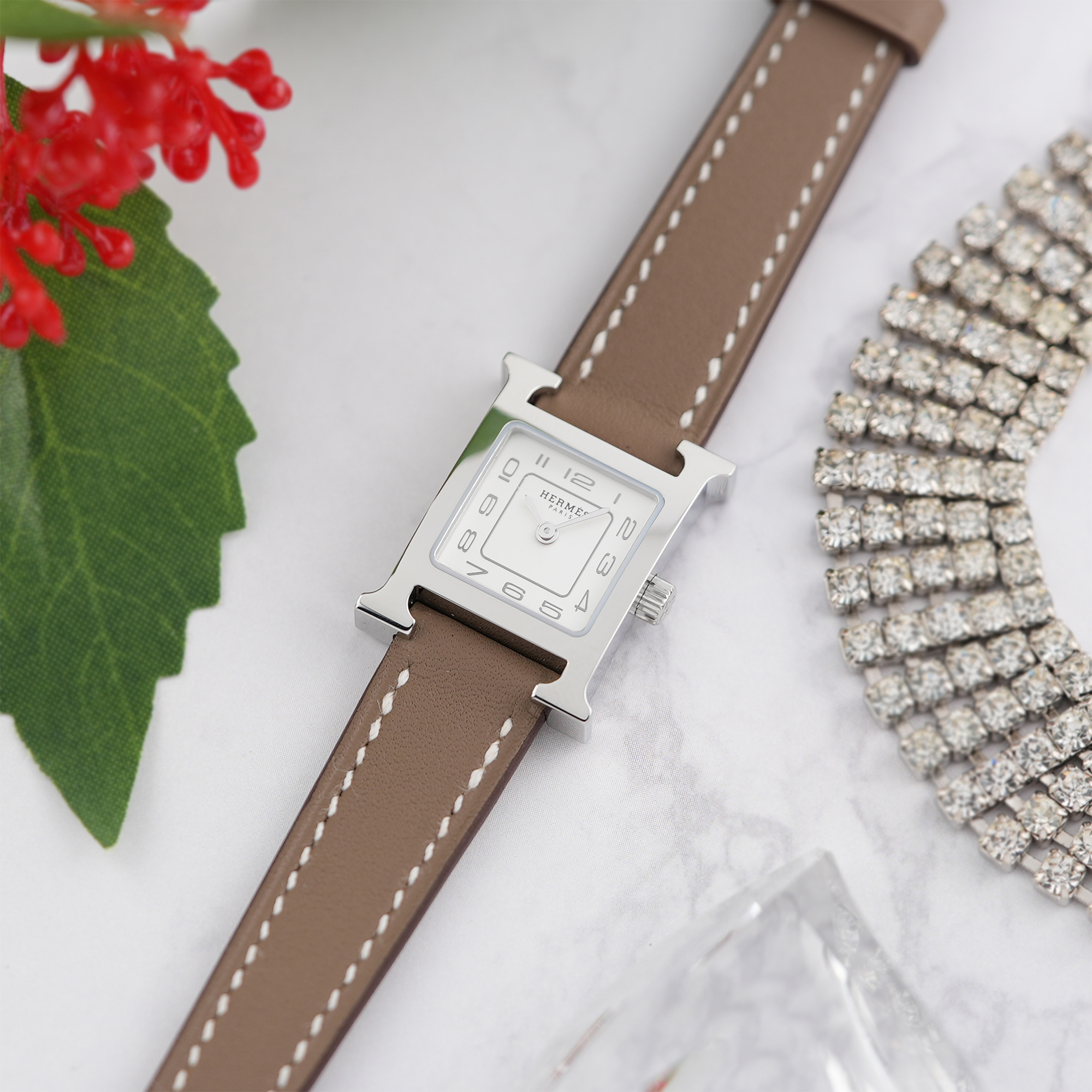 中古)HERMES エルメス Hウォッチ Hウォッチ ミニ 21mm エトゥープ 