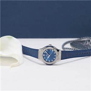 HUBLOT ウブロ クラシック ブルー チタニウム 581.NX.7170.LR メイン