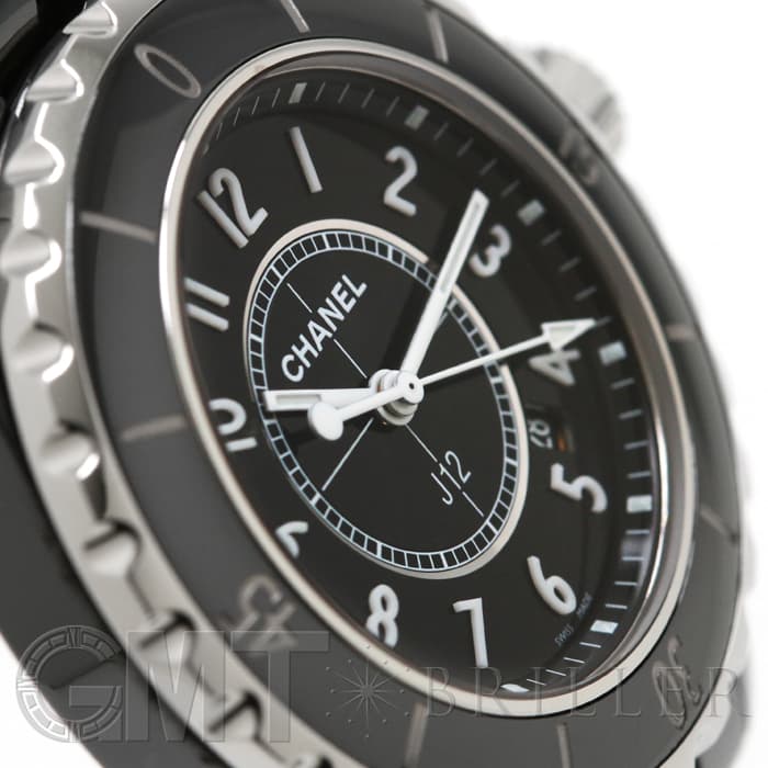T026 シャネル J12 H0682 33mm ブラックセラミック クォーツ シャネル J12 ブラックセラミック ブレス仕様 33mm H0682